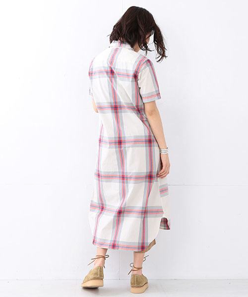 BEAMS BOY（ビームスボーイ）の「BEAMS BOY / ボーイ ビッグタータンチェック 半袖シャツワンピース（ワンピース・レディース・ナチュラル/サックスブルー/ネイビー・ONE SIZE）」の10枚目の写真