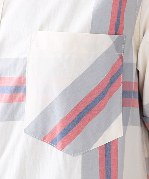 BEAMS BOY（ビームスボーイ）の「BEAMS BOY / ボーイ ビッグタータンチェック 半袖シャツワンピース（ワンピース・レディース・ナチュラル/サックスブルー/ネイビー・ONE SIZE）」の5枚目の写真