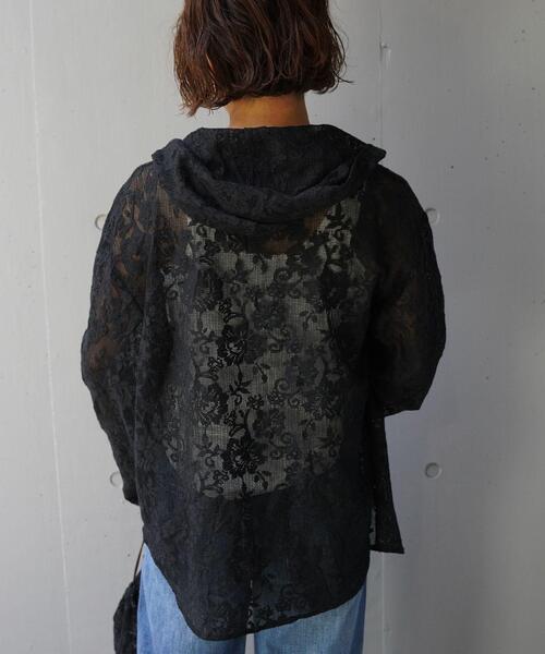 YENN(イエン)の「YENN(イエン)PORTABLE LACE HOODIE(シャツ/ブラウス・レディース・ブラック/ホワイト・F)」の4枚目の写真
