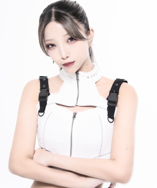 REFLEM INDUSTRY(レフレムインダストリー)の「『REFLEM INDUSTRY/レフレム インダストリー』CORE UNIT TOP/タクティカルビスチェ(その他トップス・レディース・ブラック/ホワイト・S/M)」の7枚目の写真