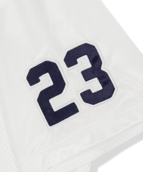 WKNDRS(ウィーキャンドース)の「CHAMPS LEAGUE JERSEY (IVORY)(Tシャツ/カットソー・レディース・その他・X-LARGE/MEDIUM/LARGE)」の5枚目の写真