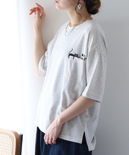 FUNALIVE(ファンアライブ)の「ねころびネコ刺繍ポケットTシャツ 半端袖(Tシャツ/カットソー・レディース・オートミール/ネイビー×ホワイト/チャコールグレー・M/L)」の11枚目の写真