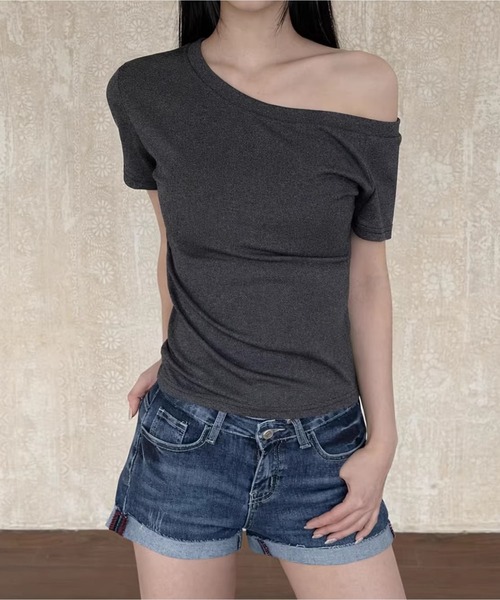 MAISON DE THERESE（メゾン ド テレーズ）の「ワンショルダー カットアウト T シャツ レディース 半袖（シャツ/ブラウス・レディース・Navy/チャコールグレー・M）」の4枚目の写真