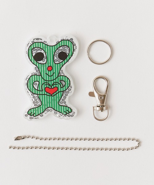 Detail(ディテール)の「DETAIL/ディティール MIDORI KOMATSU: Cheeky Cat / ALIEN Reflector チーキー キャット / エイリアン リフレクター 猫 宇宙人 反射板 キーホルダー キーチャーム 2026年 夏(キーホルダー・メンズ・オレンジ・FREE)」の3枚目の写真