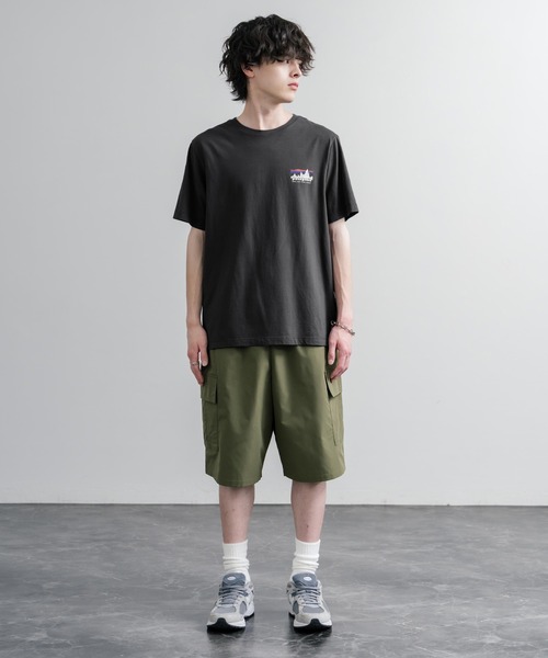 patagonia(パタゴニア)の「Patagonia パタゴニア M’S '73 SKYLINE T SHIRT オーガニックコットンバックプリント半袖Tシャツ(Tシャツ/カットソー・メンズ・ナチュラル/ブラック/ブルー・XL/L/M/S)」の5枚目の写真