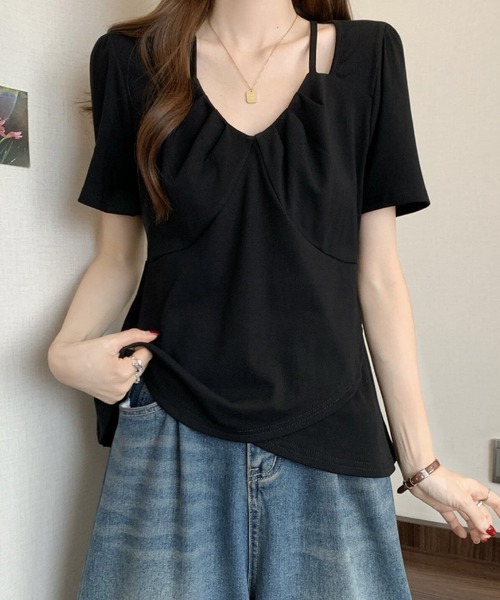 2ly2(トゥーリートゥー)の「アシンメトリーストラップデザインカットソー レディース 半袖トップス(Tシャツ/カットソー・レディース・パープル/ブラック/ホワイト・FREE)」の2枚目の写真