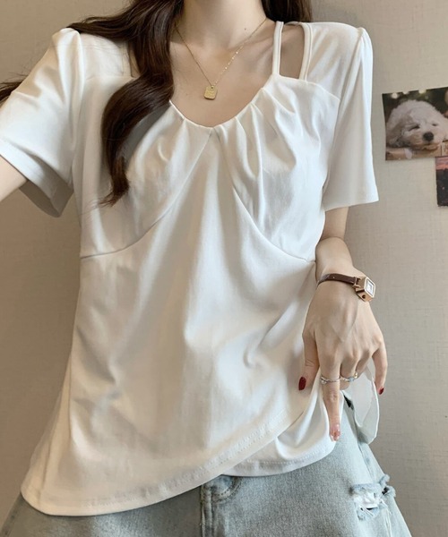 2ly2(トゥーリートゥー)の「アシンメトリーストラップデザインカットソー レディース 半袖トップス(Tシャツ/カットソー・レディース・パープル/ブラック/ホワイト・FREE)」の4枚目の写真