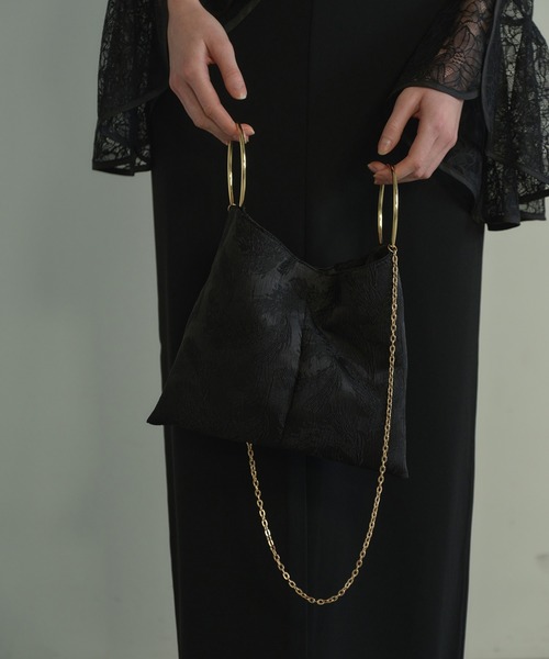 ANDRESD(アンドレスド)の「リングバッグ / Ring Bag(ハンドバッグ・レディース・アイボリー/ブラック・FREE)」の9枚目の写真