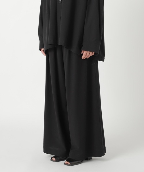 ZUCCa(ズッカ)の「HIGH TWIST TWILL JERSEY / パンツ(その他パンツ・レディース・ブラック・M size)」の2枚目の写真