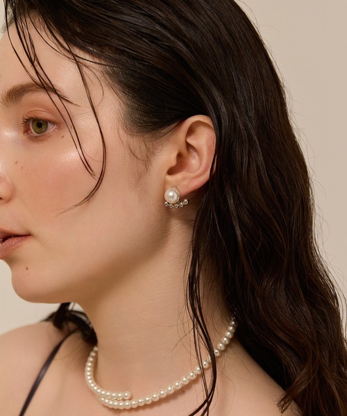 Phoebe(フィービィー)の「【金属アレルギー対応】2wayドロップラインパールバックキャッチピアス/ニッケルフリー 結婚式二次会 セレモニー フォーマル(ピアス(両耳用)・レディース・シルバー/イエローゴールド・FREE)」の22枚目の写真