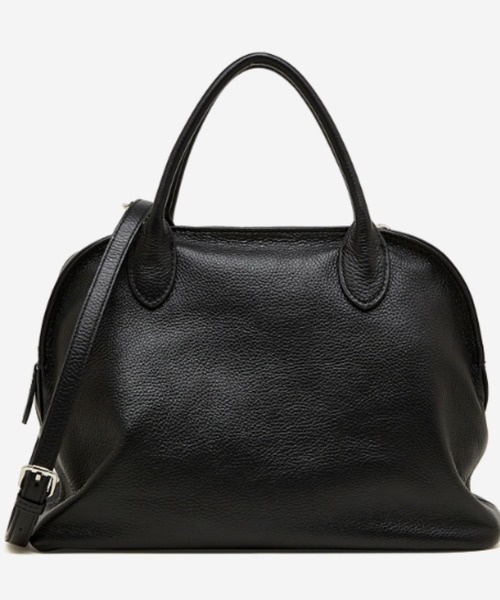 NiiNa(ニーナ)の「【 NiiNa / ニーナ 】高品質牛革2WAYシボ感レザーラウンドボストンバッグ(ボストンバッグ・レディース・ブラック/グレイッシュベージュ/ブラウン・FREE)」の18枚目の写真