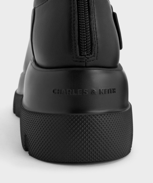 CHARLES & KEITH（チャールズ & キース）の「Leoi レオイ チャンキー ロングブーツ（ブーツ・レディース・ブラック/ブラウン系その他7・25cm/24.5cm/23.5cm/23cm/22.5cm/25.5cm）」の6枚目の写真