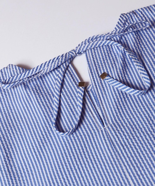 coca(coca)(コカ)の「サッカーストライプバックリボンブラウス(シャツ/ブラウス・レディース・ベージュ/ブルー・L/M/S)」の16枚目の写真