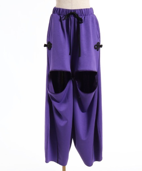 NIBBLE POISON(ニブルポイズン)の「チャイナボタンルーズパンツ(その他パンツ・レディース・ブラック/パープル・MEDIUM)」の18枚目の写真
