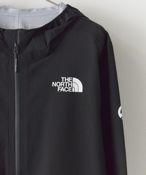 Chick(チック)の「日本未発売 THE NORTH FACE/ザ・ノースフェイス M SUMMIT SUPERIOR FUTURELIGHT JACKET マウンテンパーカー(マウンテンパーカー・メンズ・ブラック・S/M/XL)」の4枚目の写真