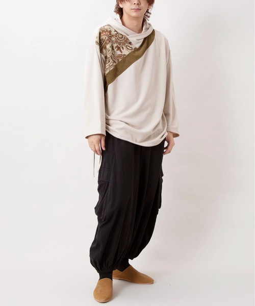 チャイハネ(チャイハネ)の「【チャイハネ】ガドラーケMEN'Sフードトップス(パーカー・メンズ・ブラック/ホワイト/ネイビー・FREE)」の4枚目の写真