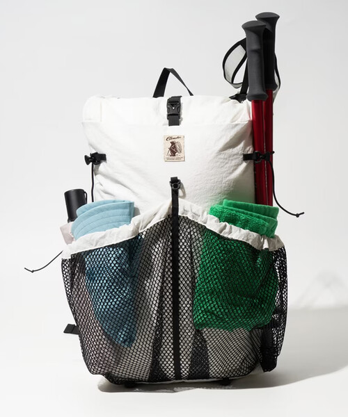 COBMASTER（コブマスター）の「Cobmaster/コブマスター COB-CSR LANDSCAPE ROLLTOP PACK（バックパック/リュック・レディース・ホワイト/ブラック・ONE SIZE）」の19枚目の写真