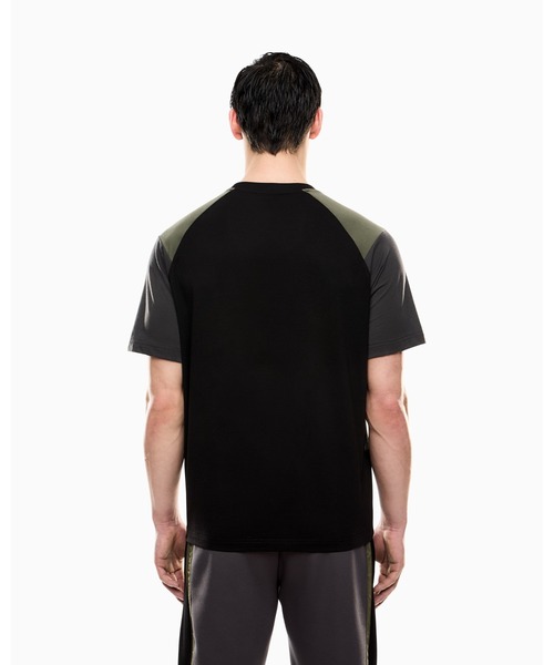 EMPORIO ARMANI EA7(エンポリオアルマーニイーエーセブン)の「<オンライン限定>【エンポリオ アルマーニ EA7】ASV Athletic Colour Block クルーネックTシャツ オーガニックコットン混紡(Tシャツ/カットソー・メンズ・ブルーグリーン/コバルトブルー/ブラック・XX-LARGE/SMALL/MEDIUM/LARGE/X-SMALL/X-LARGE)」の7枚目の写真