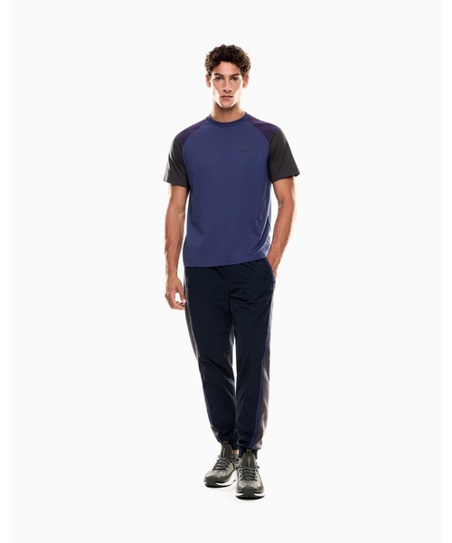 EMPORIO ARMANI EA7(エンポリオアルマーニイーエーセブン)の「<オンライン限定>【エンポリオ アルマーニ EA7】ASV Athletic Colour Block クルーネックTシャツ オーガニックコットン混紡(Tシャツ/カットソー・メンズ・ブルーグリーン/コバルトブルー/ブラック・XX-LARGE/SMALL/MEDIUM/LARGE/X-SMALL/X-LARGE)」の12枚目の写真