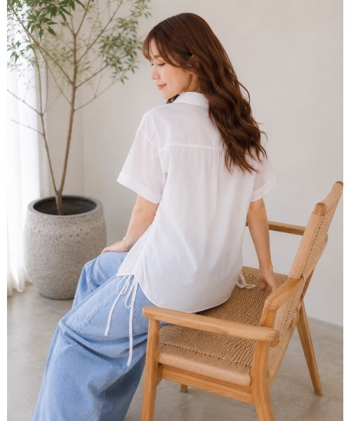 FAZVY(ファズビー)の「シルエットを自在に サイドドロスト半袖シャツ(シャツ/ブラウス・レディース・イエロー/スカイブルー/ホワイト・L)」の18枚目の写真