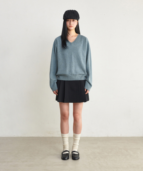 GLW（ジーエルダブリュ）の「[w] ツーピンタックプリーツミニスカートブラック（スカート・レディース・その他・SMALL/MEDIUM）」の2枚目の写真