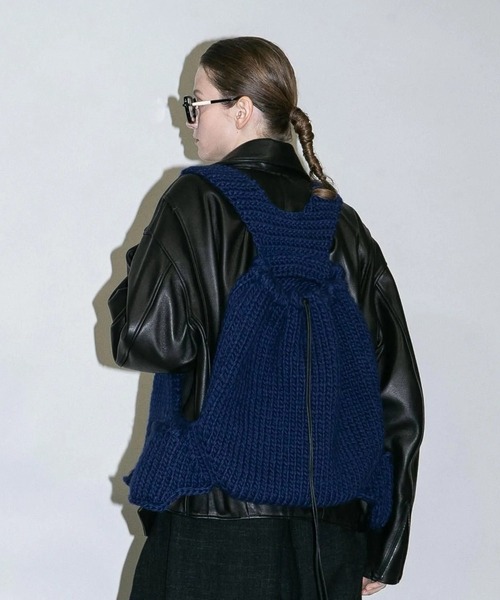 my beautiful landlet(マイビューティフルランドレット)の「【my beautiful landlet】JAPAN HAND KNITTED BAG VEST(ベスト・メンズ・ブラック/ブルー/オリーブ・FREE)」の10枚目の写真