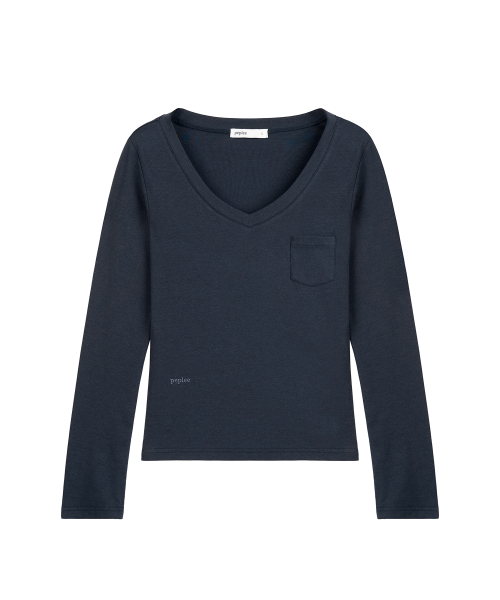 PEPLEE(ペプリー)の「ポケット付きVネック長袖(ネイビー)(Tシャツ/カットソー・レディース・その他・SMALL/MEDIUM)」の2枚目の写真