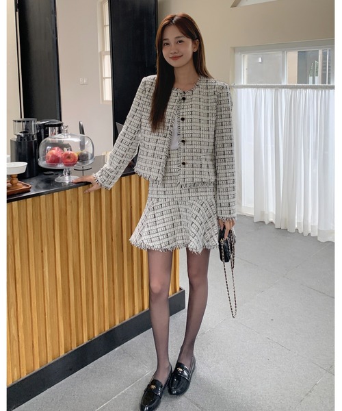 BIRTHDAY BASH(バースデイバッシュ)の「LILY TWEED FRINGE MERMAID SKIRT(ツイードフリンジマーメイドスカート)(スカート・レディース・アイボリー・L/M/S)」の2枚目の写真