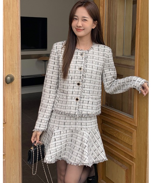 BIRTHDAY BASH(バースデイバッシュ)の「LILY TWEED FRINGE MERMAID SKIRT(ツイードフリンジマーメイドスカート)(スカート・レディース・アイボリー・L/M/S)」の5枚目の写真