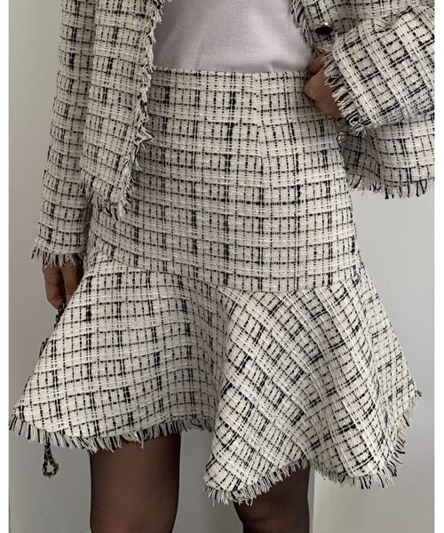 BIRTHDAY BASH(バースデイバッシュ)の「LILY TWEED FRINGE MERMAID SKIRT(ツイードフリンジマーメイドスカート)(スカート・レディース・アイボリー・L/M/S)」の9枚目の写真