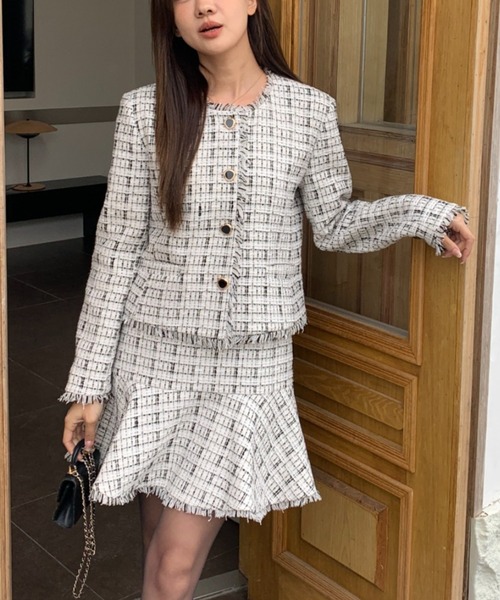 BIRTHDAY BASH(バースデイバッシュ)の「LILY TWEED FRINGE MERMAID SKIRT(ツイードフリンジマーメイドスカート)(スカート・レディース・アイボリー・L/M/S)」の16枚目の写真