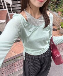 フェイクレイヤードホルターデザイントップス