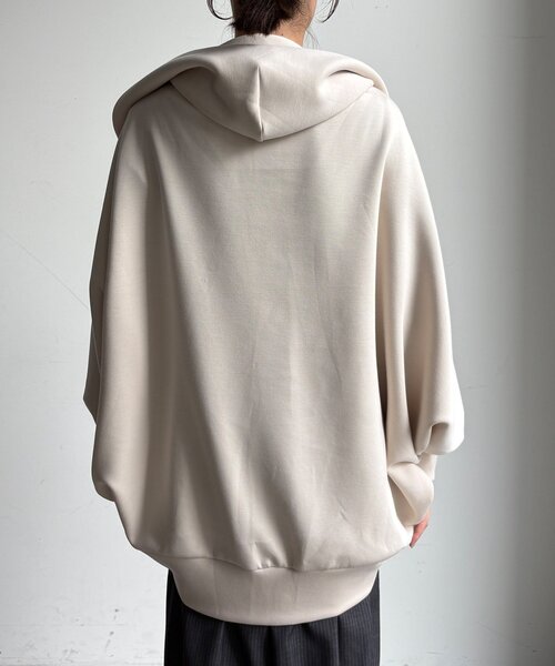 DouDou(ドゥドゥ)の「ダンボールニットモモンガフーディー(Tシャツ/カットソー・レディース・ブラック/アイボリー/ブラウン・FREE)」の16枚目の写真