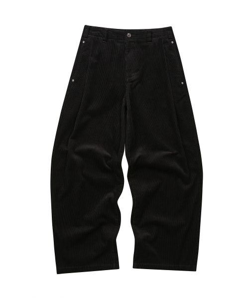 DESIRED(デシレッド)の「深めのタックワイドコーデュロイパンツ-FFSK2211D03(その他パンツ・レディース・ブラック・MEDIUM/LARGE/X-LARGE)」の2枚目の写真