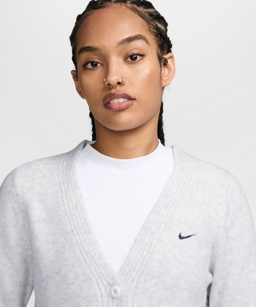 NIKE(ナイキ)の「ナイキ NIKE ナイキ NSW SWT KT ESSTL CARDI MD(カーディガン/ボレロ・レディース・ホワイト/ブラック・XL/M/L/S)」の4枚目の写真
