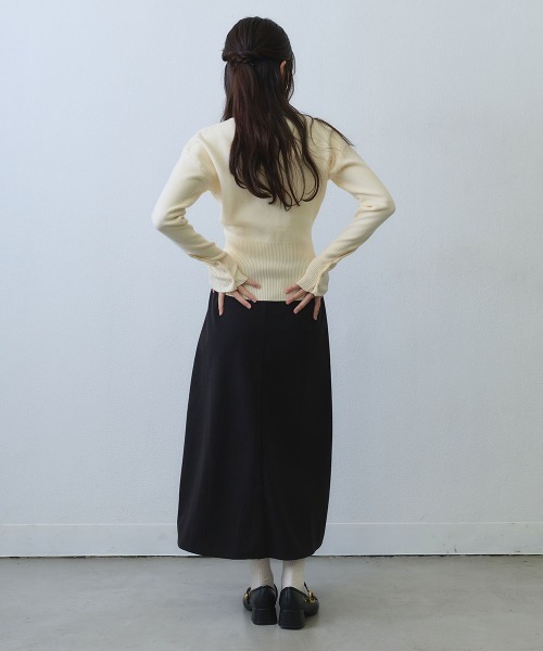 Clum（クルム）の「rib button knit cardigan / リブ切り替えボタンニットカーディガン（ニット/セーター・レディース・アイボリー/カーキ・SMALL/MEDIUM）」の14枚目の写真