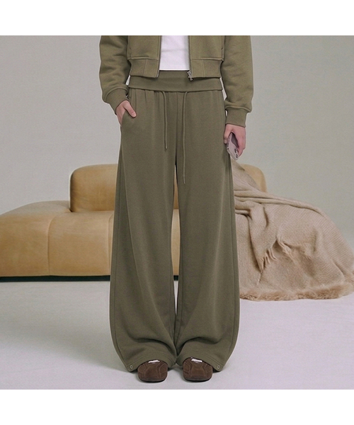 BBAEBBAE(ペッペ)の「サイドピンタック 2WAYフォールディング ウエストワイド トレーニングスウェットパンツ 3COLOR(スウェットパンツ・レディース・ライトグレー/ブラック/カーキ・1/2)」の3枚目の写真