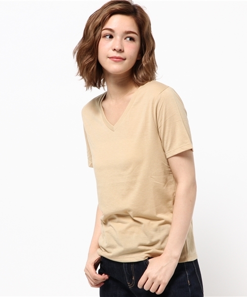 earth music&ecology（アースミュージックアンドエコロジー）の「ＶネックベーシックＴシャツ（Tシャツ/カットソー・レディース・ベージュ/ネイビー/ブラック/カーキ/ブルー/レッド・SMALL/MEDIUM）」の13枚目の写真
