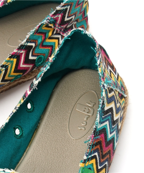 sanuk(サヌーク)の「SANUK / W FUNKY FIONA(スリッポン・レディース・ブルー系その他/ピンク系その他・22.0cm/23.0cm/24.0cm/25.0cm)」の8枚目の写真