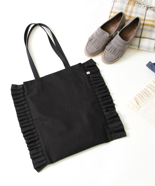 coen(コーエン)の「ラッフルフリルトート(トートバッグ・レディース・ブラック/ナチュラル/ネイビー・FREE)」の17枚目の写真