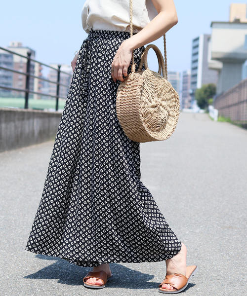 reca（レカ）の「やわらかワイドパンツ（その他パンツ・レディース・ブラック/ネイビー/オフホワイト・M）」の3枚目の写真