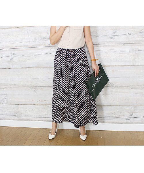 reca（レカ）の「やわらかワイドパンツ（その他パンツ・レディース・ブラック/ネイビー/オフホワイト・M）」の7枚目の写真