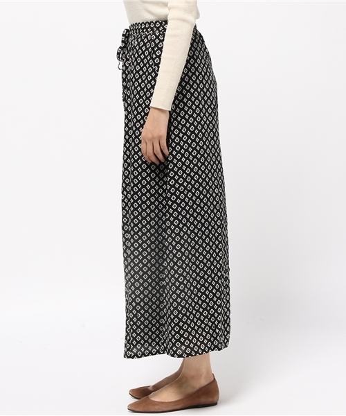 reca（レカ）の「やわらかワイドパンツ（その他パンツ・レディース・ブラック/ネイビー/オフホワイト・M）」の5枚目の写真