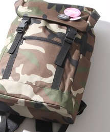 WEGO/缶バッヂ付きリュック