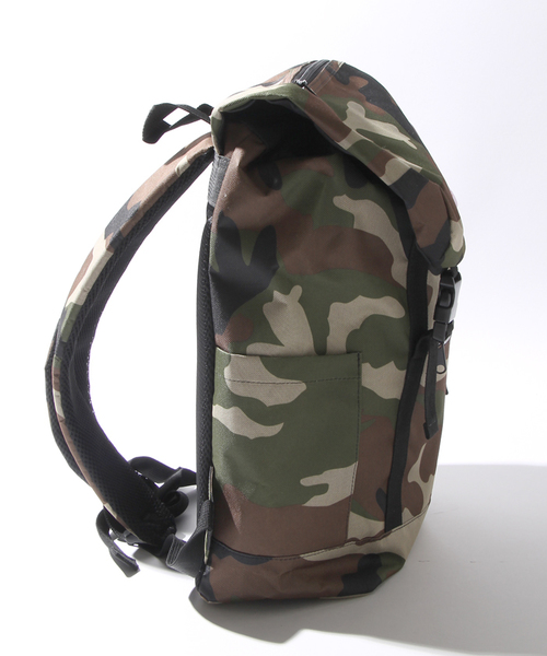 WEGO（ウィゴー）の「WEGO/缶バッヂ付きリュック（バックパック/リュック・レディース・ピンク/パープル/その他1/その他2/ブラック/ホワイト・FREE）」の12枚目の写真