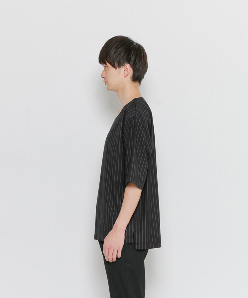 SENSE OF PLACE by URBAN RESEARCH(センスオブプレイスバイアーバンリサーチ)の「ストライプボリュームプルオーバーシャツ(シャツ/ブラウス・メンズ・グレー/ブラック・LARGE/MEDIUM)」の5枚目の写真