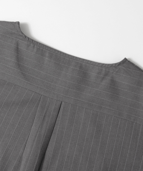 SENSE OF PLACE by URBAN RESEARCH(センスオブプレイスバイアーバンリサーチ)の「ストライプボリュームプルオーバーシャツ(シャツ/ブラウス・メンズ・グレー/ブラック・LARGE/MEDIUM)」の7枚目の写真