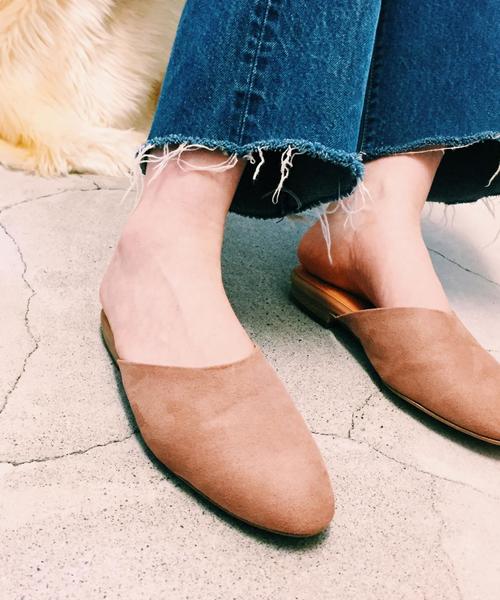 Boisson Chocolat（ボワソンショコラ）の「BFCﾗｳﾝﾄﾞML FLT（サンダル・レディース・ホワイト/ブラック/ブラウン・M/S/L）」の3枚目の写真