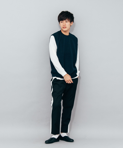 SENSE OF PLACE by URBAN RESEARCH（センスオブプレイスバイアーバンリサーチ）の「ニットベスト（ニット/セーター・メンズ・ネイビー/ブラウン・LARGE/MEDIUM）」の19枚目の写真