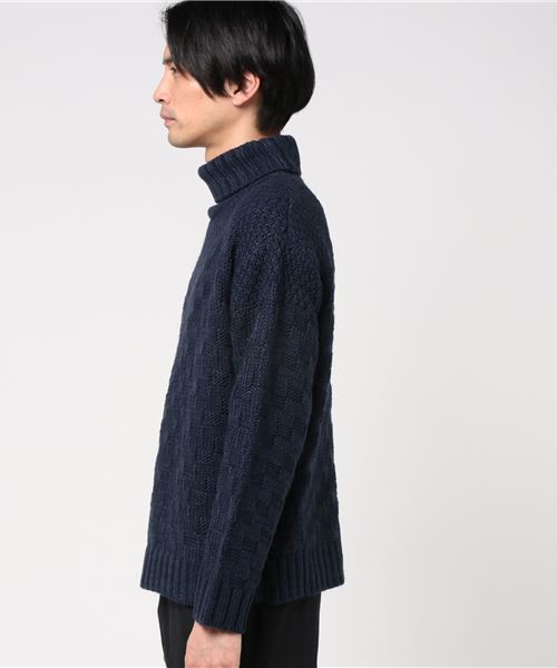 koe（コエ）の「ロービングタートル（ニット/セーター・メンズ・ネイビー/アイボリー・L/M）」の4枚目の写真